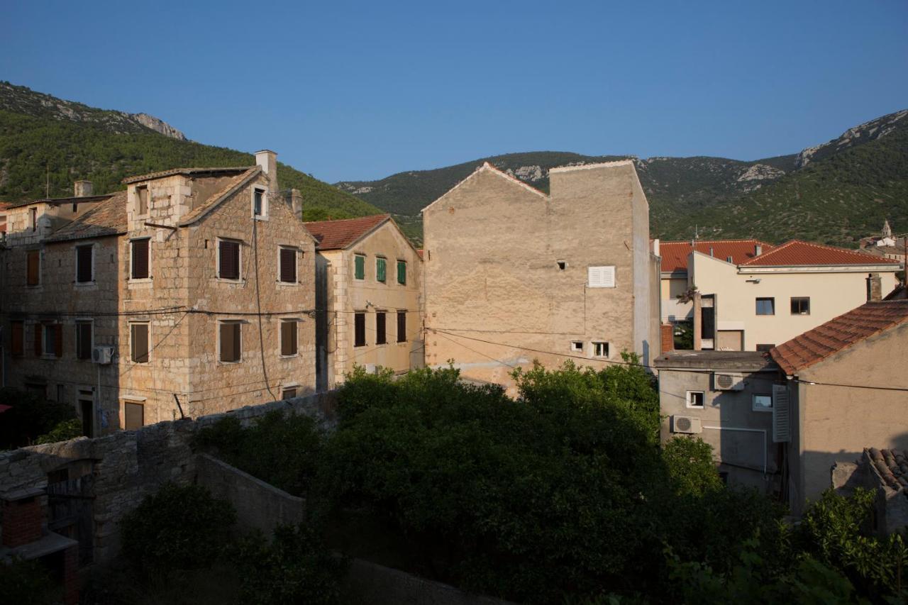 Apartament Bepi Komiža
